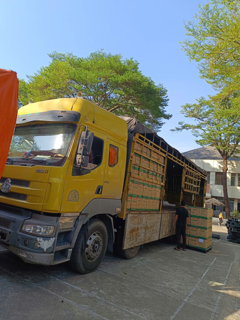 Bốc xếp cụm công nghiệp Bến Củi Tây Ninh 1